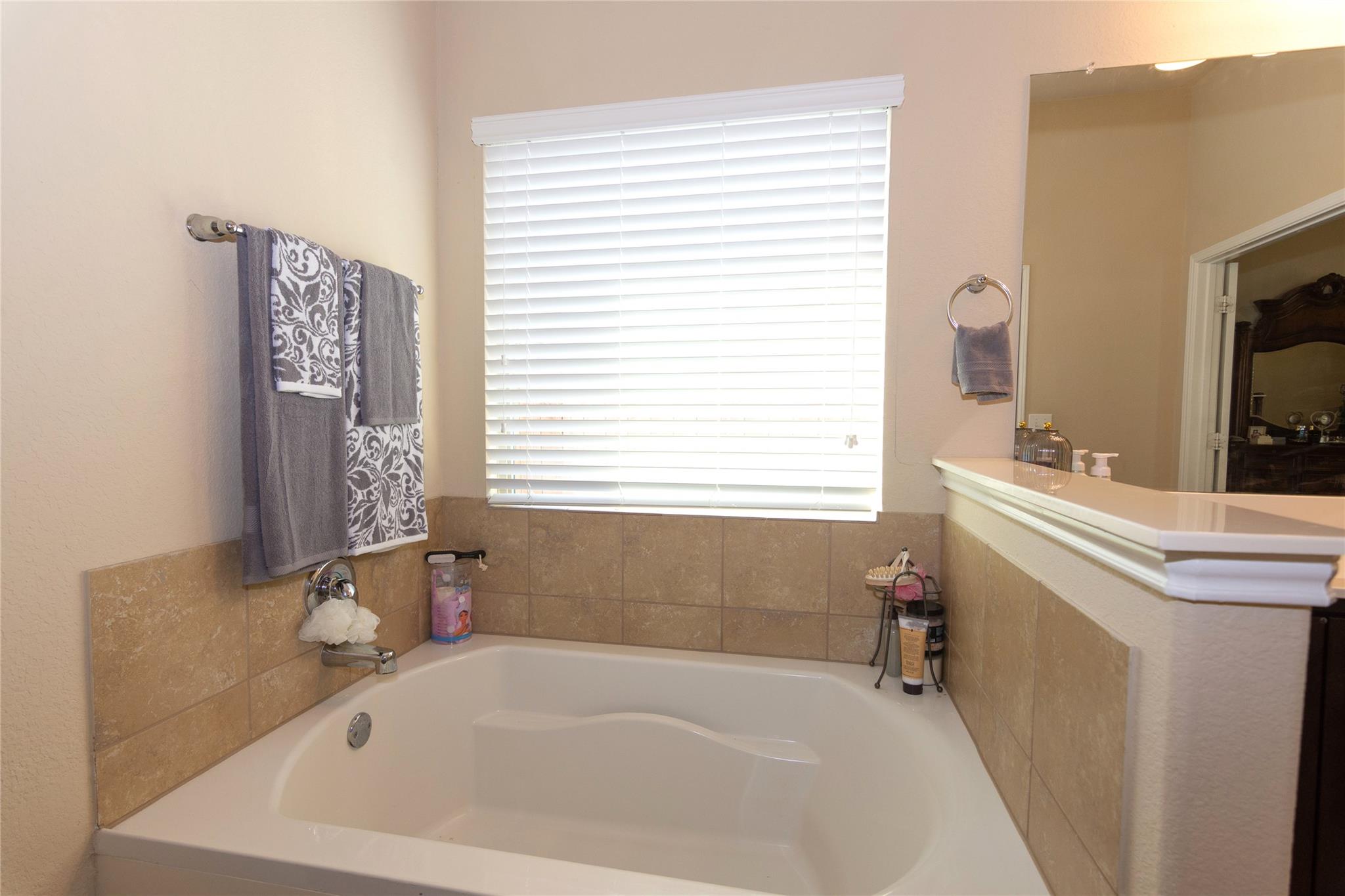 16428 Marcello Dr, Pflugerville, TX 78660