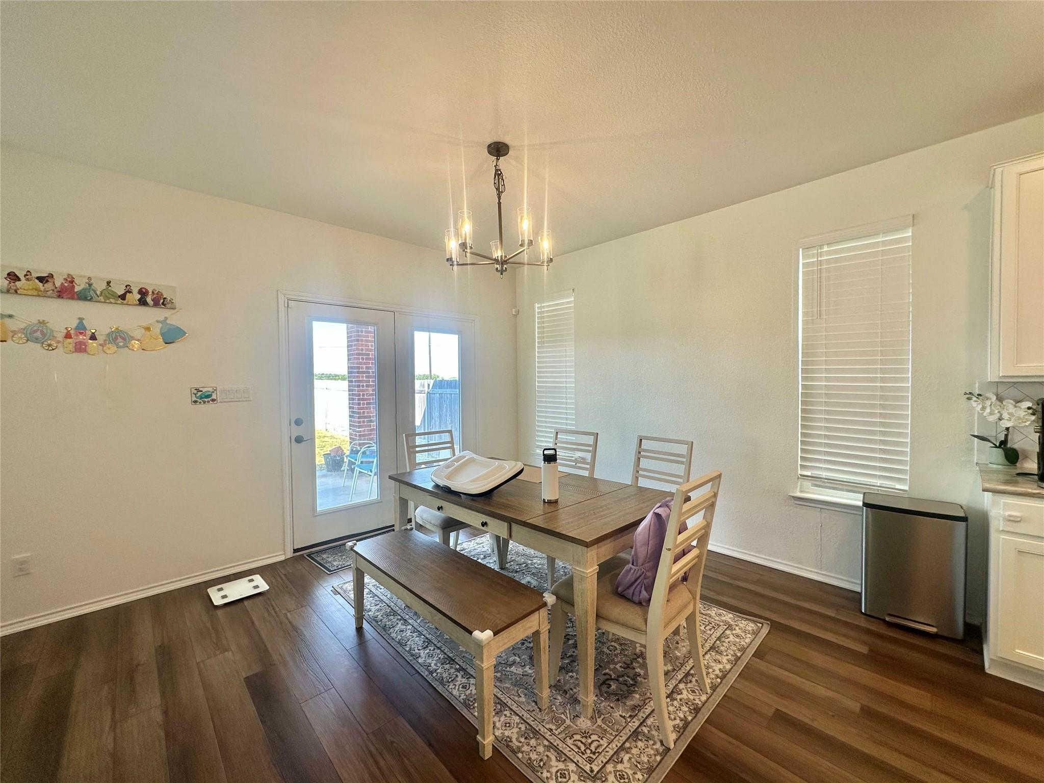 123 Adeline Dr, Kyle, TX 78640