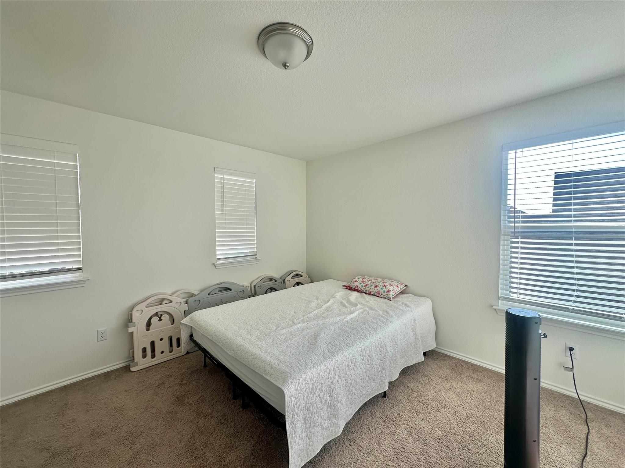 123 Adeline Dr, Kyle, TX 78640