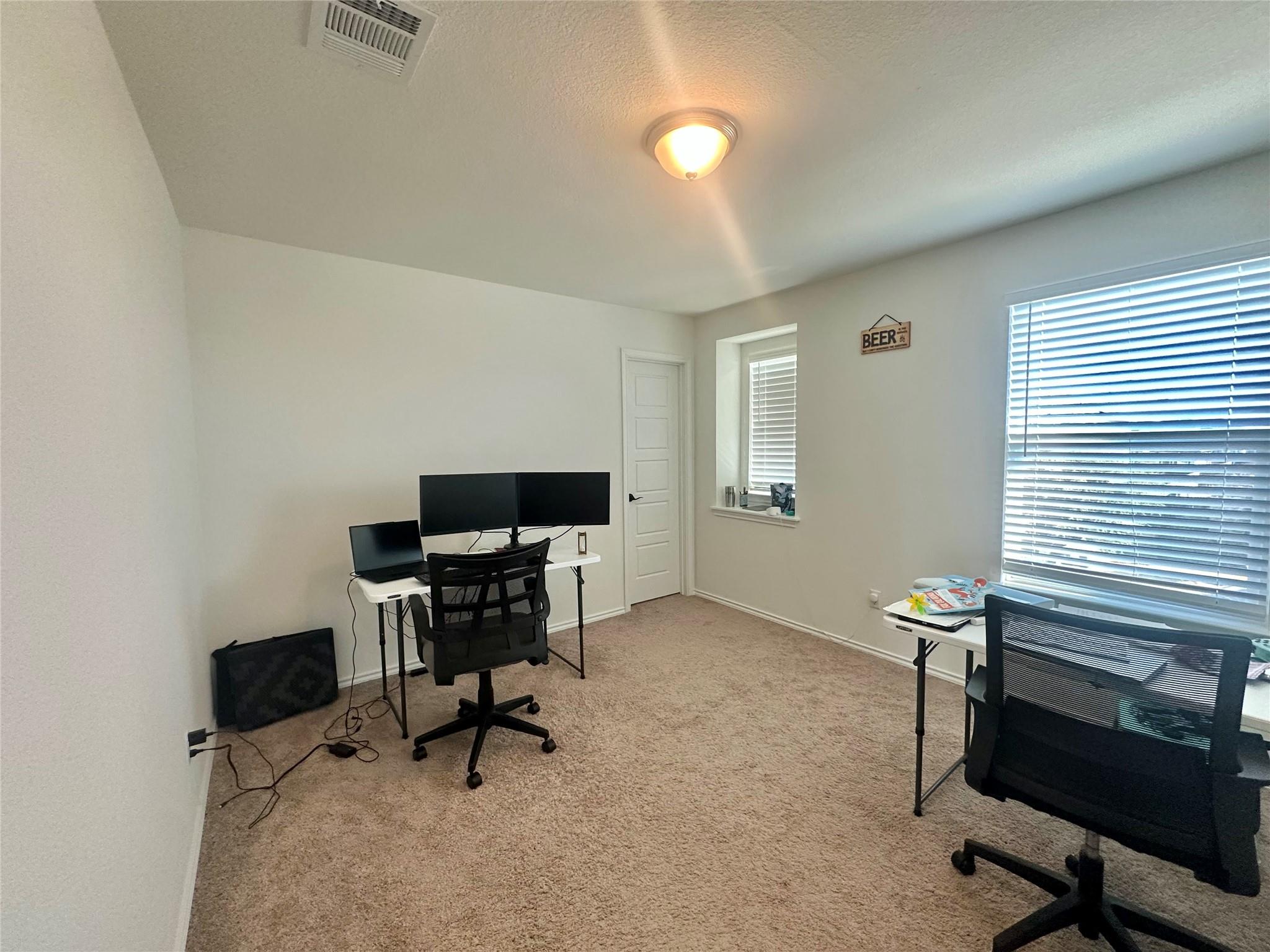 123 Adeline Dr, Kyle, TX 78640