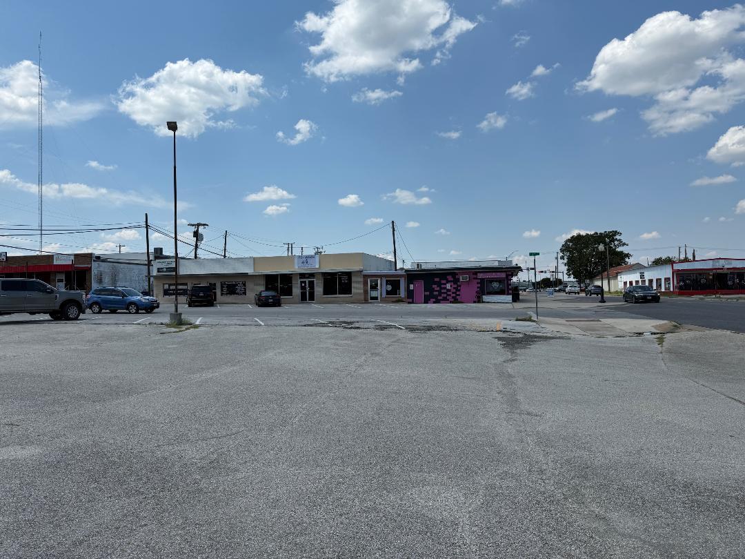 201 S 2nd St, Copperas Cove, TX 76522