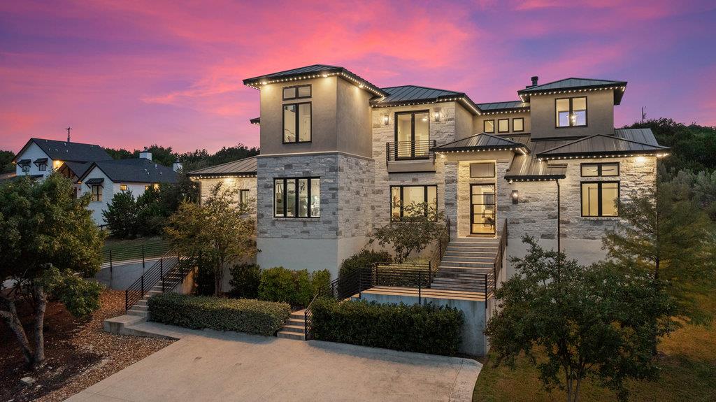 4746 R O Dr, Spicewood, TX 78669