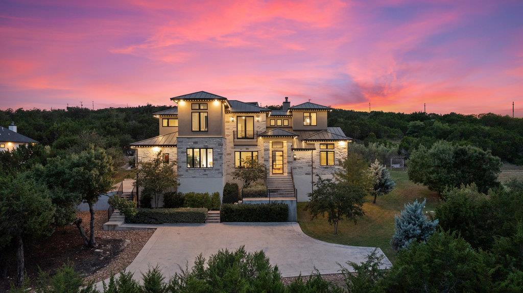 4746 R O Dr, Spicewood, TX 78669