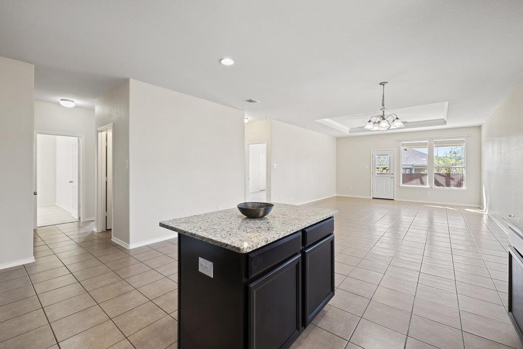 509 Talon Grasp Trl, Leander, TX 78641