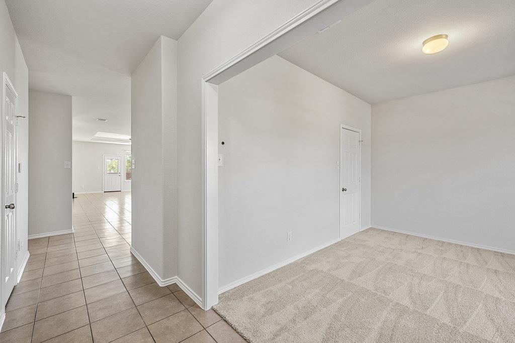 509 Talon Grasp Trl, Leander, TX 78641