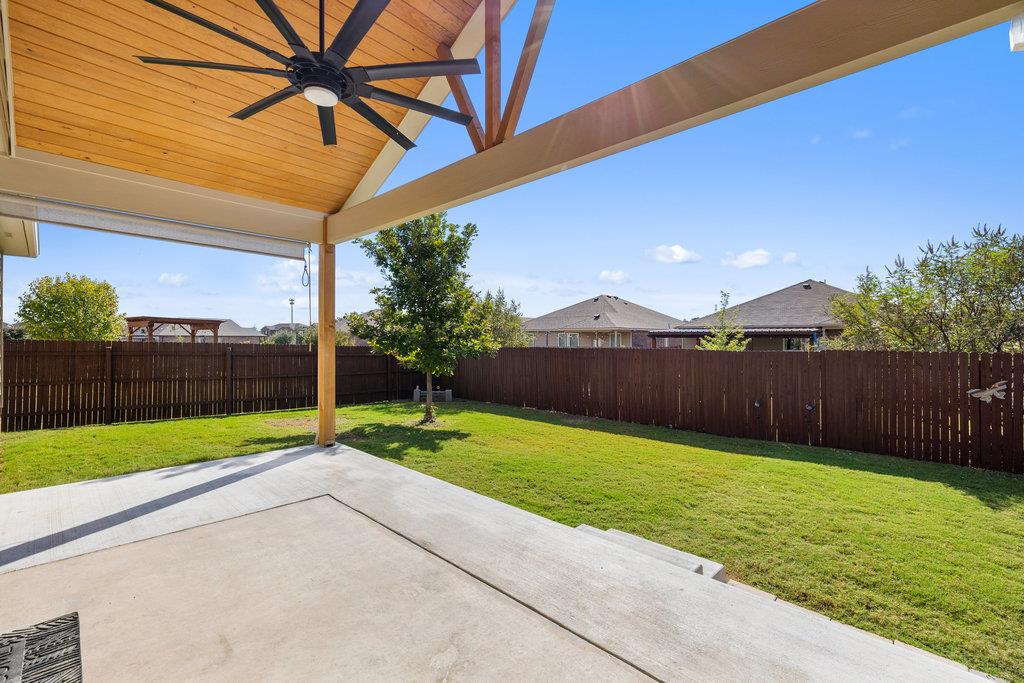 509 Talon Grasp Trl, Leander, TX 78641