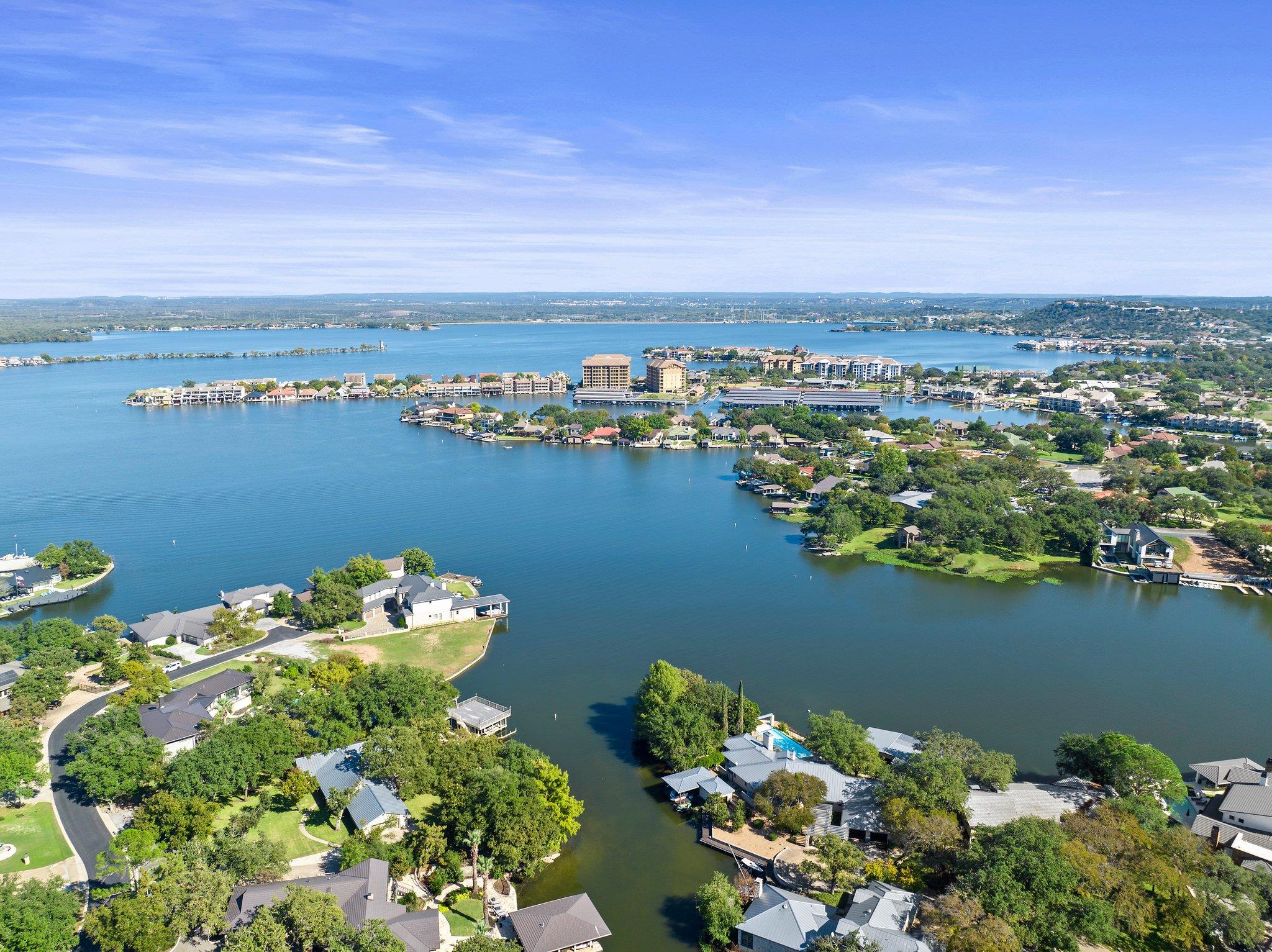 121 Boot Hill Dr, Horseshoe Bay, TX 78657