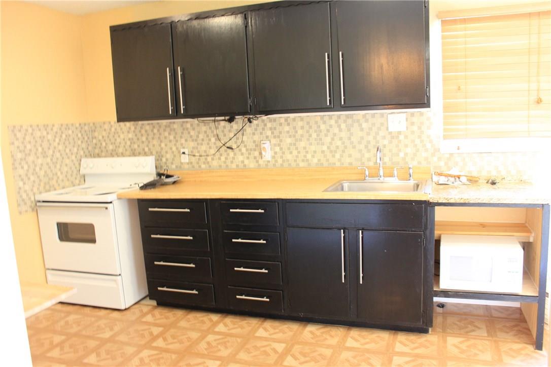 6 Fairview Dr, Round Rock, TX 78665