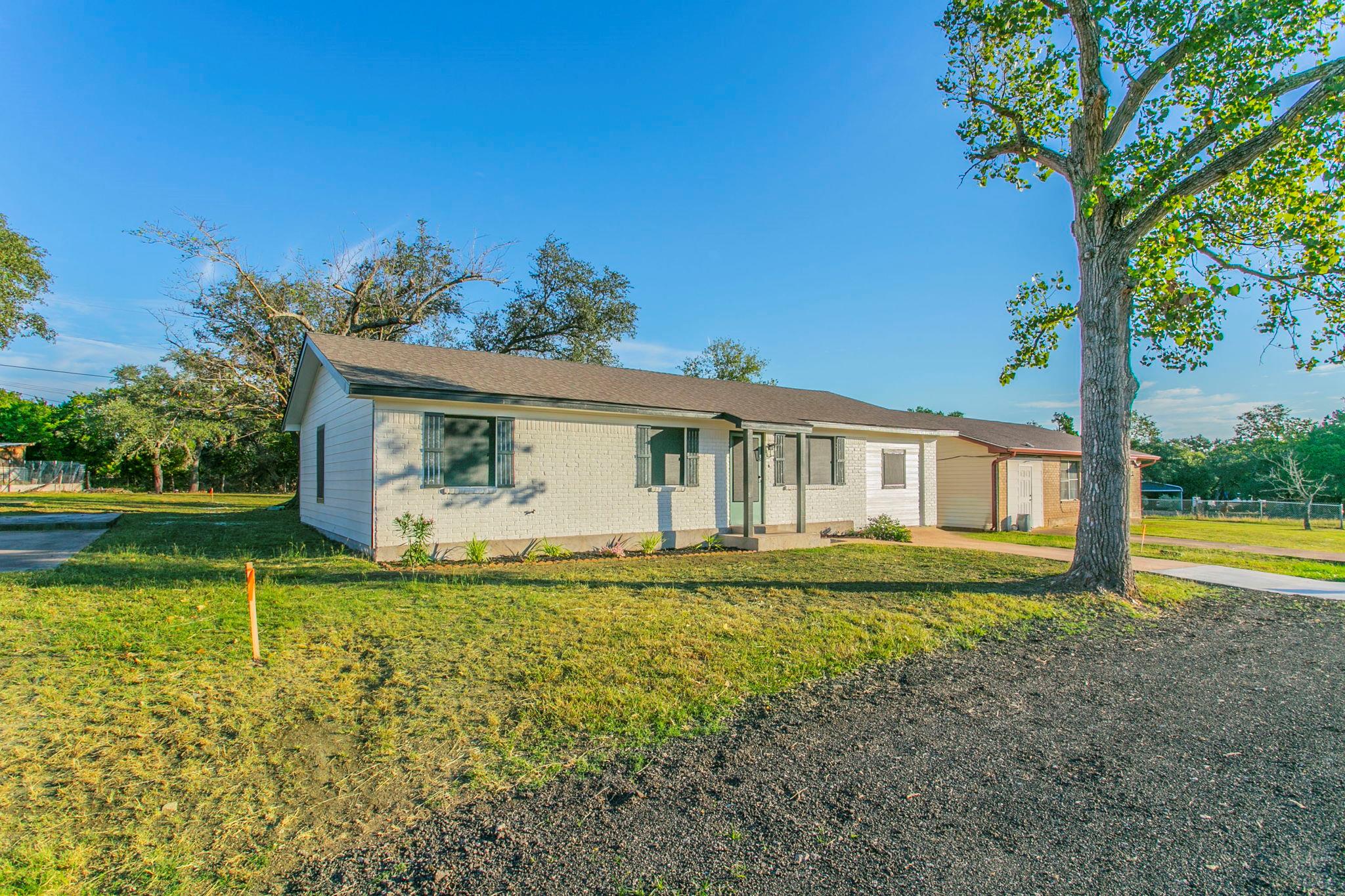 4049 Morgans Point Rd, Belton, TX 76513