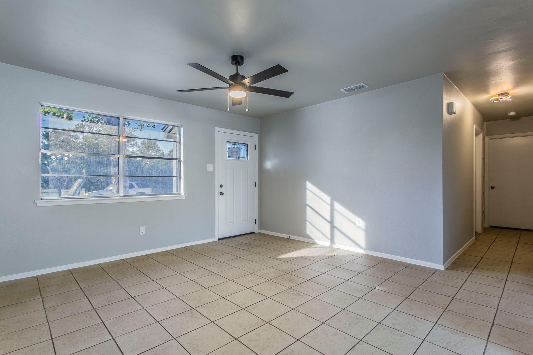 4049 Morgans Point Rd, Belton, TX 76513