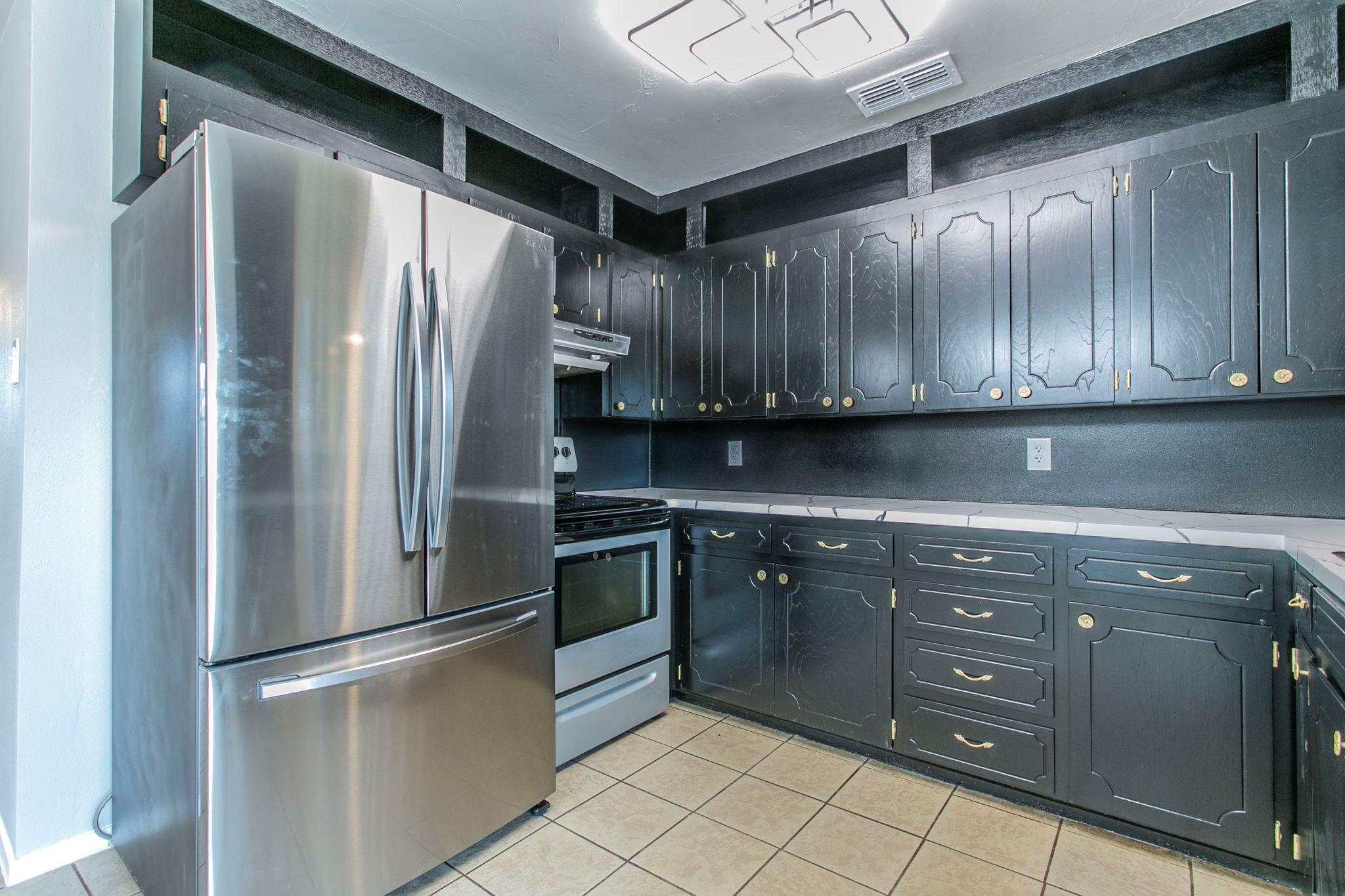 4049 Morgans Point Rd, Belton, TX 76513