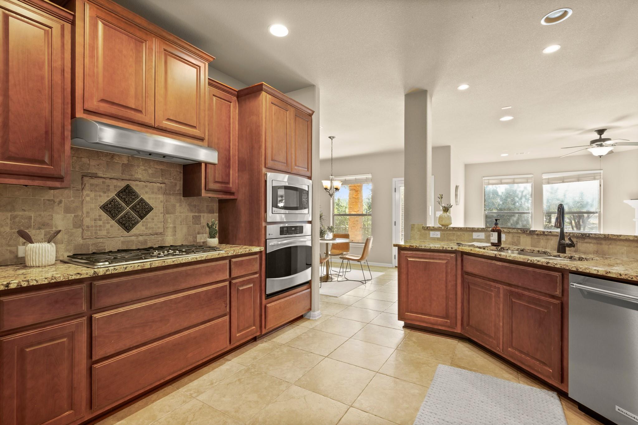 5025 Patagonia Pass, Austin, TX 78738