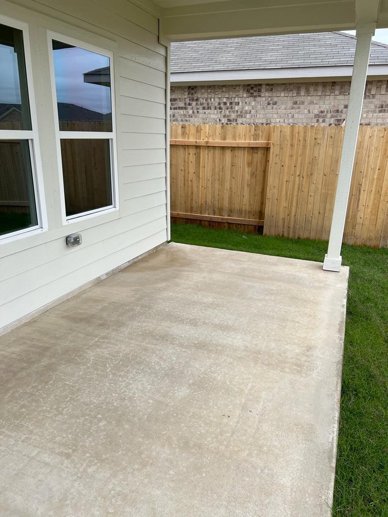 403 Osier Pass Way, Hutto, TX 78634