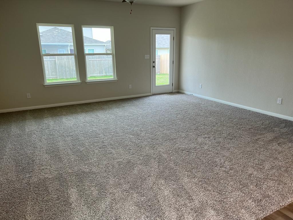 403 Osier Pass Way, Hutto, TX 78634