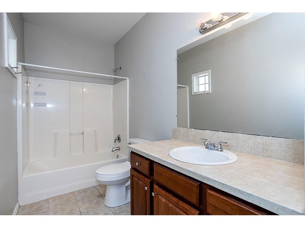 2115 E 18th St # B, Austin, TX 78702