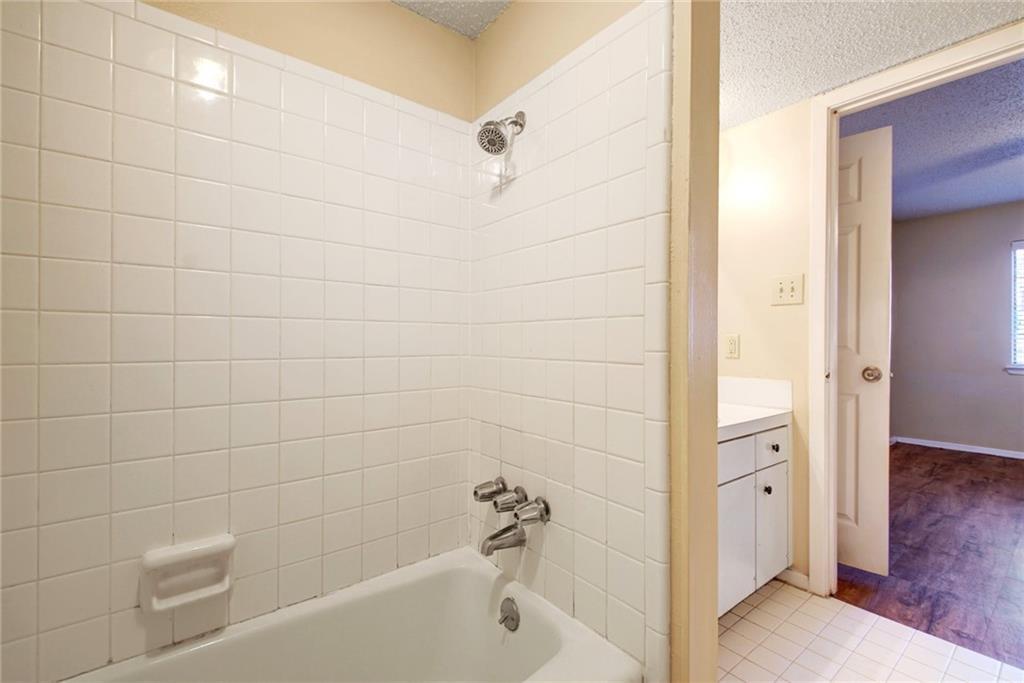 1717 W 35 St # 107, Austin, TX 78703