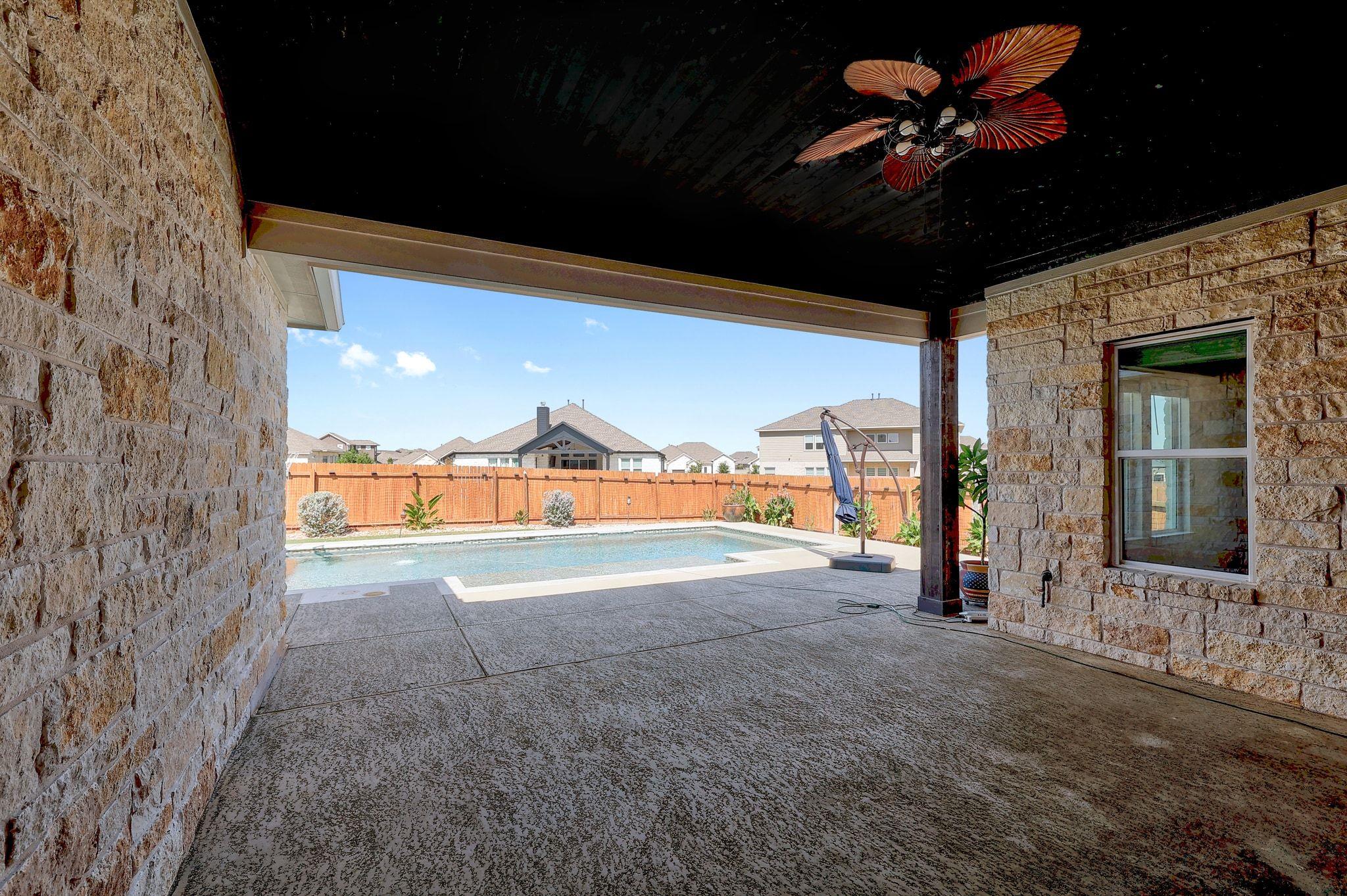 120 Sanco Dr, Liberty Hill, TX 78642