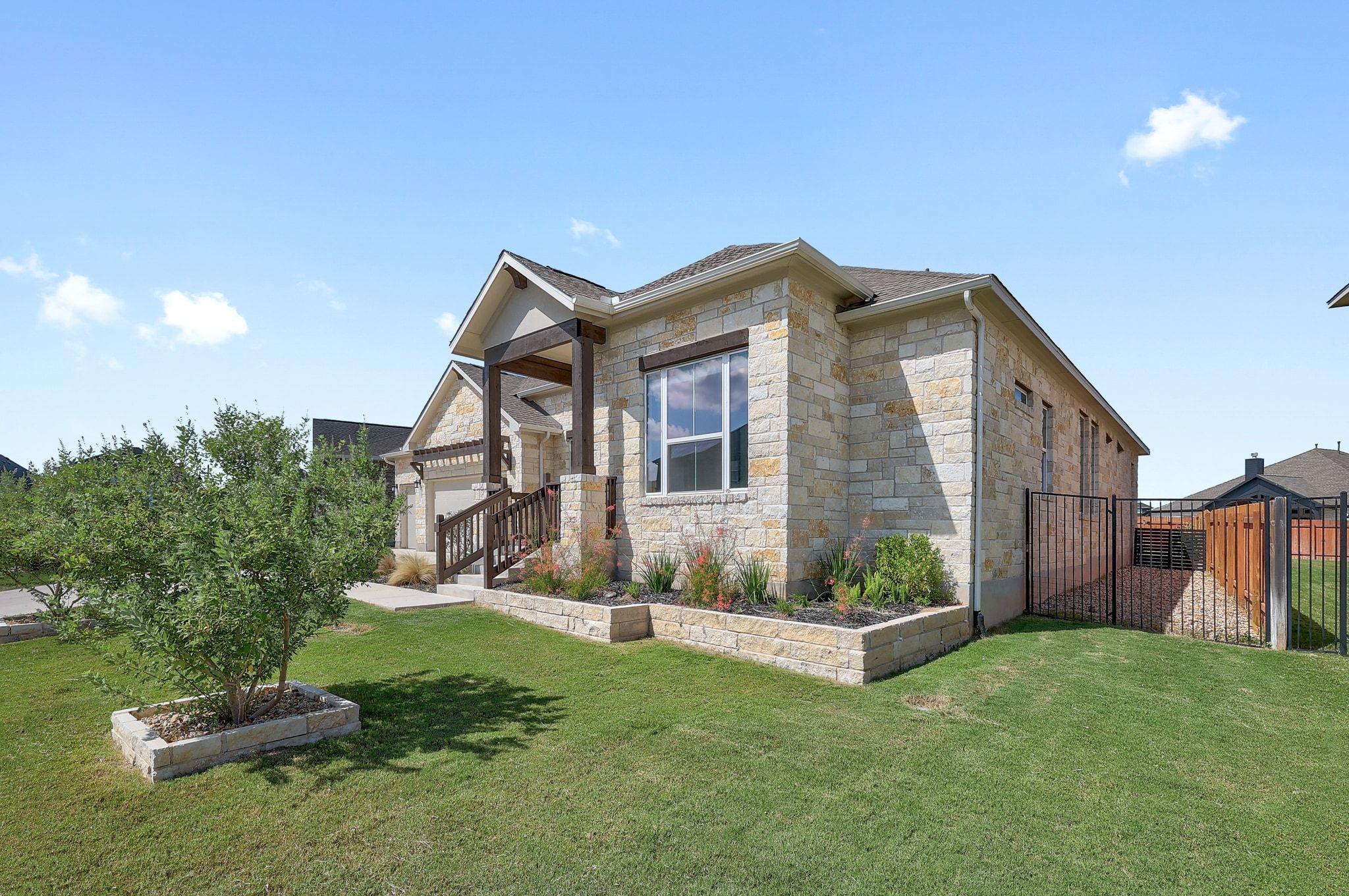 120 Sanco Dr, Liberty Hill, TX 78642