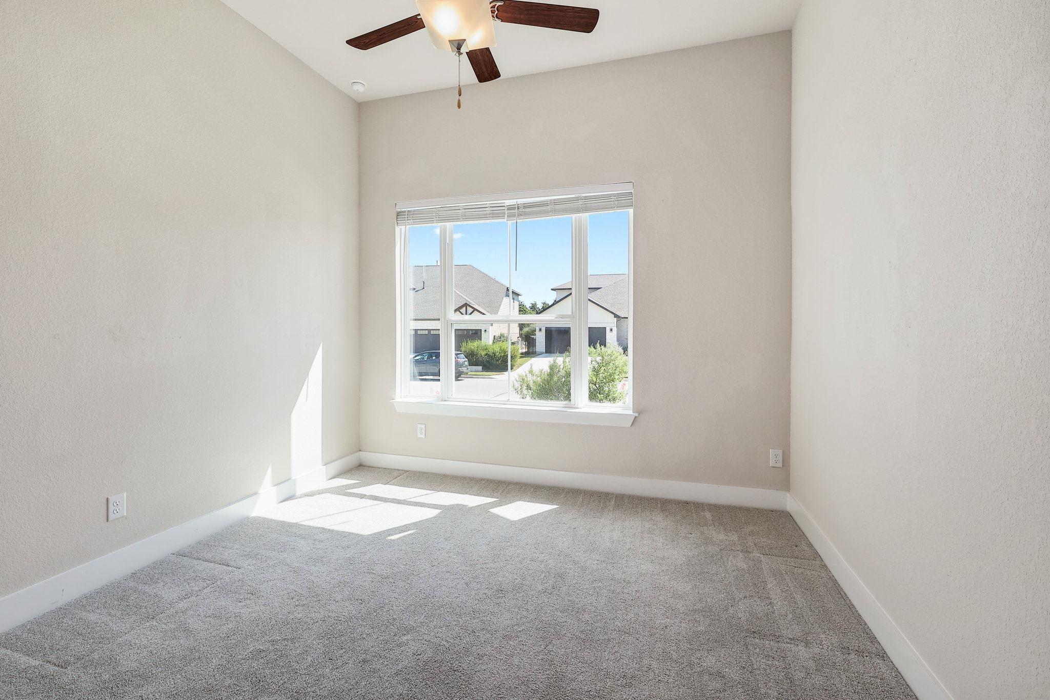 120 Sanco Dr, Liberty Hill, TX 78642