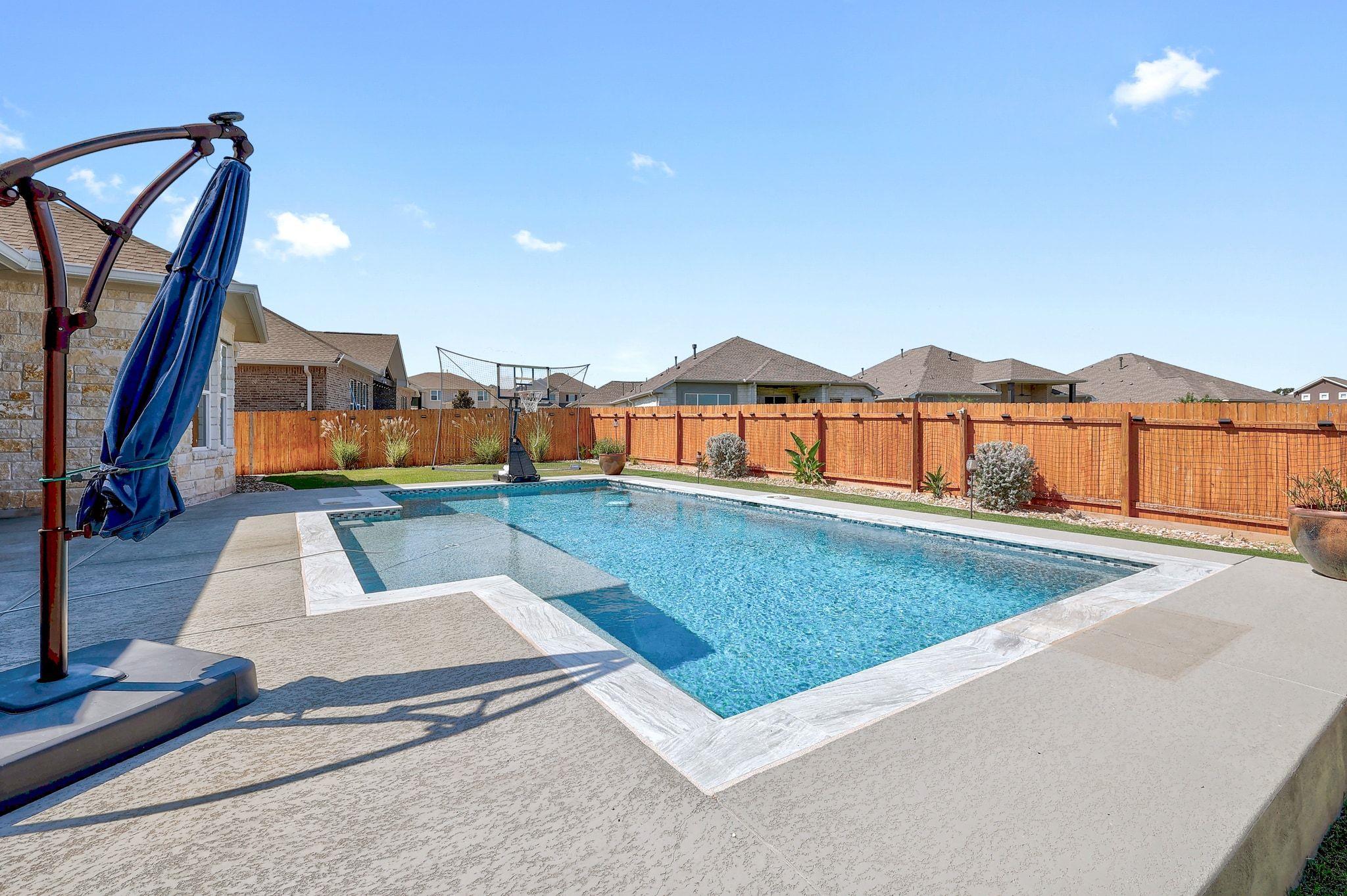 120 Sanco Dr, Liberty Hill, TX 78642