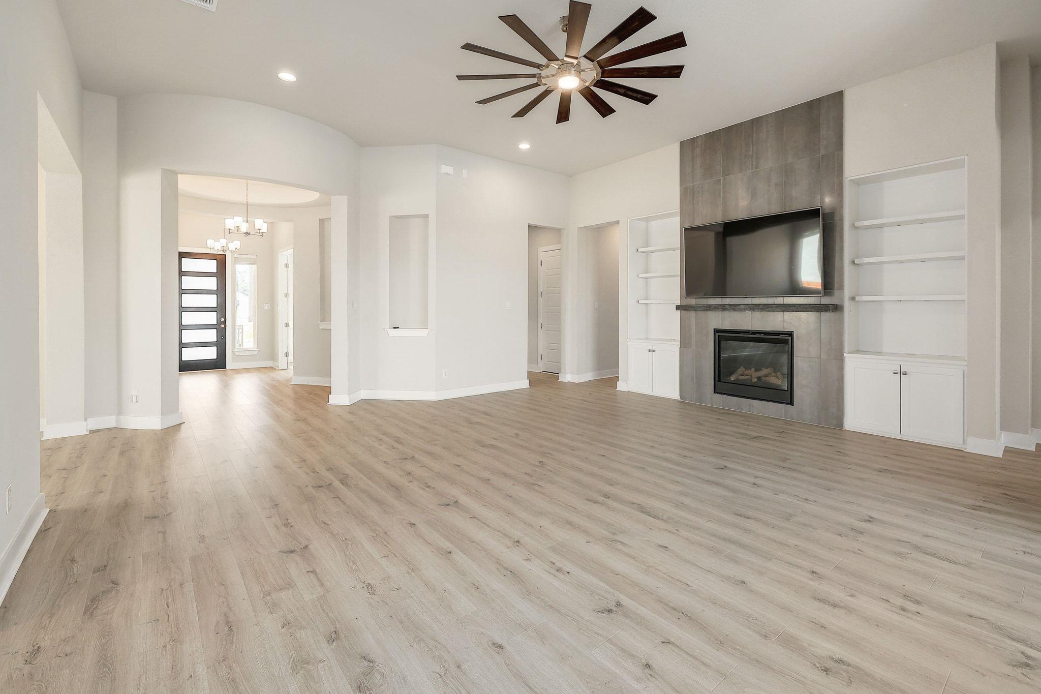 120 Sanco Dr, Liberty Hill, TX 78642