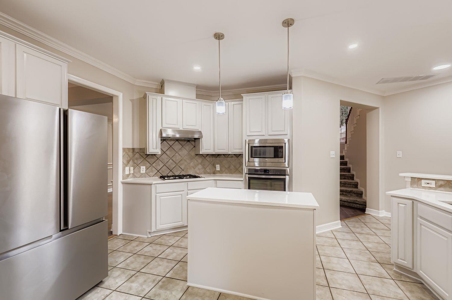 15239 Calaveras Dr, Austin, TX 78717