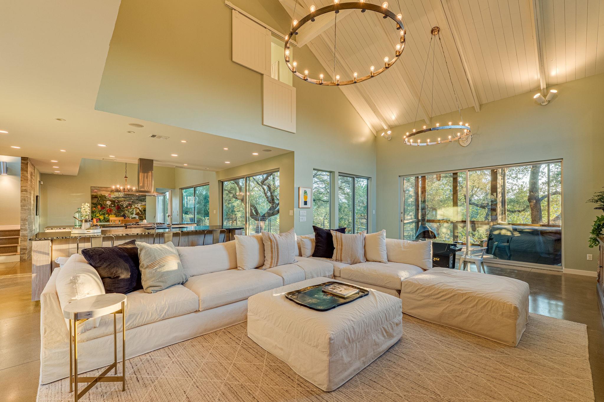 23601 Old Ferry Rd # 20, Spicewood, TX 78669