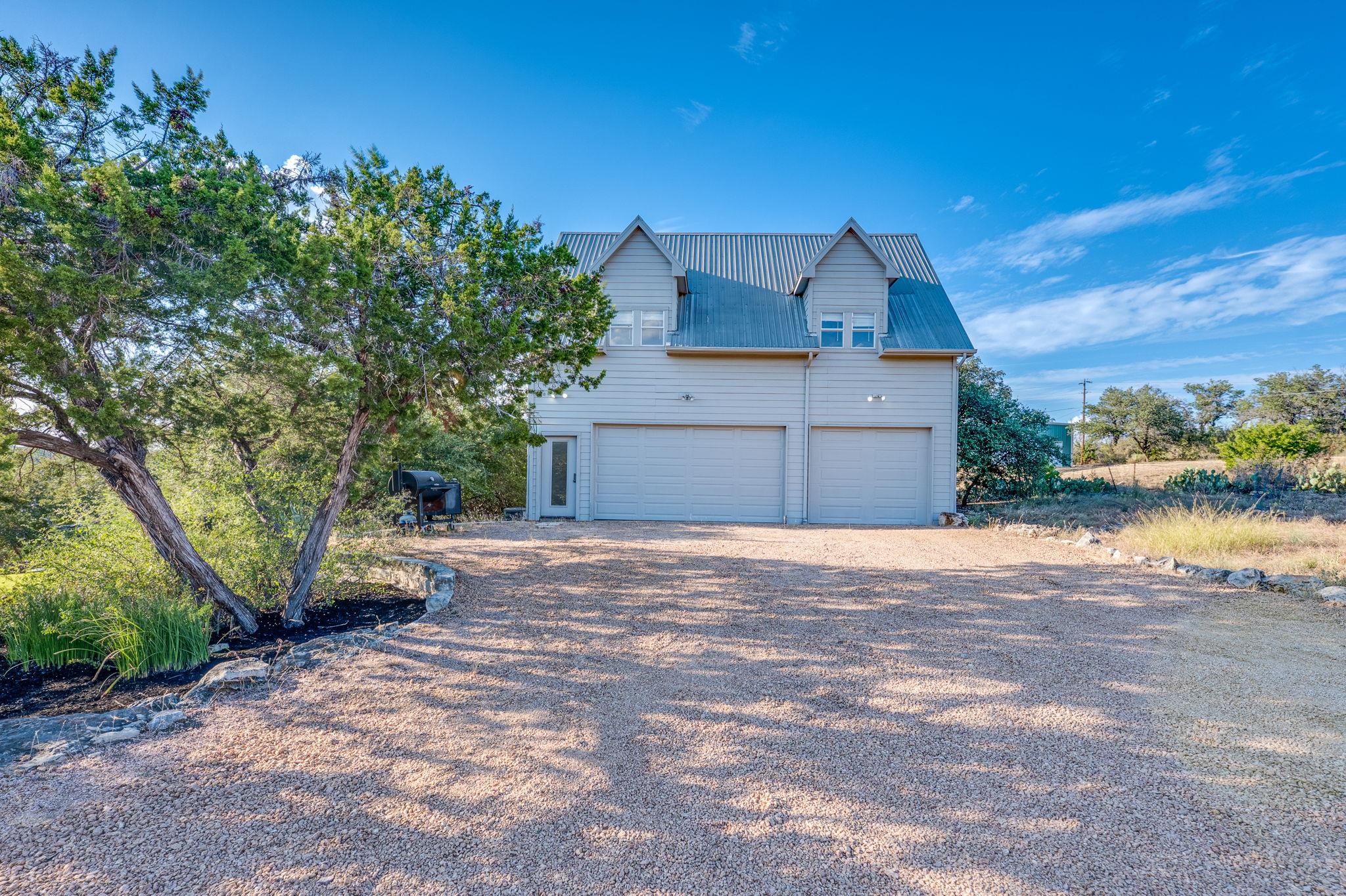 23601 Old Ferry Rd # 20, Spicewood, TX 78669