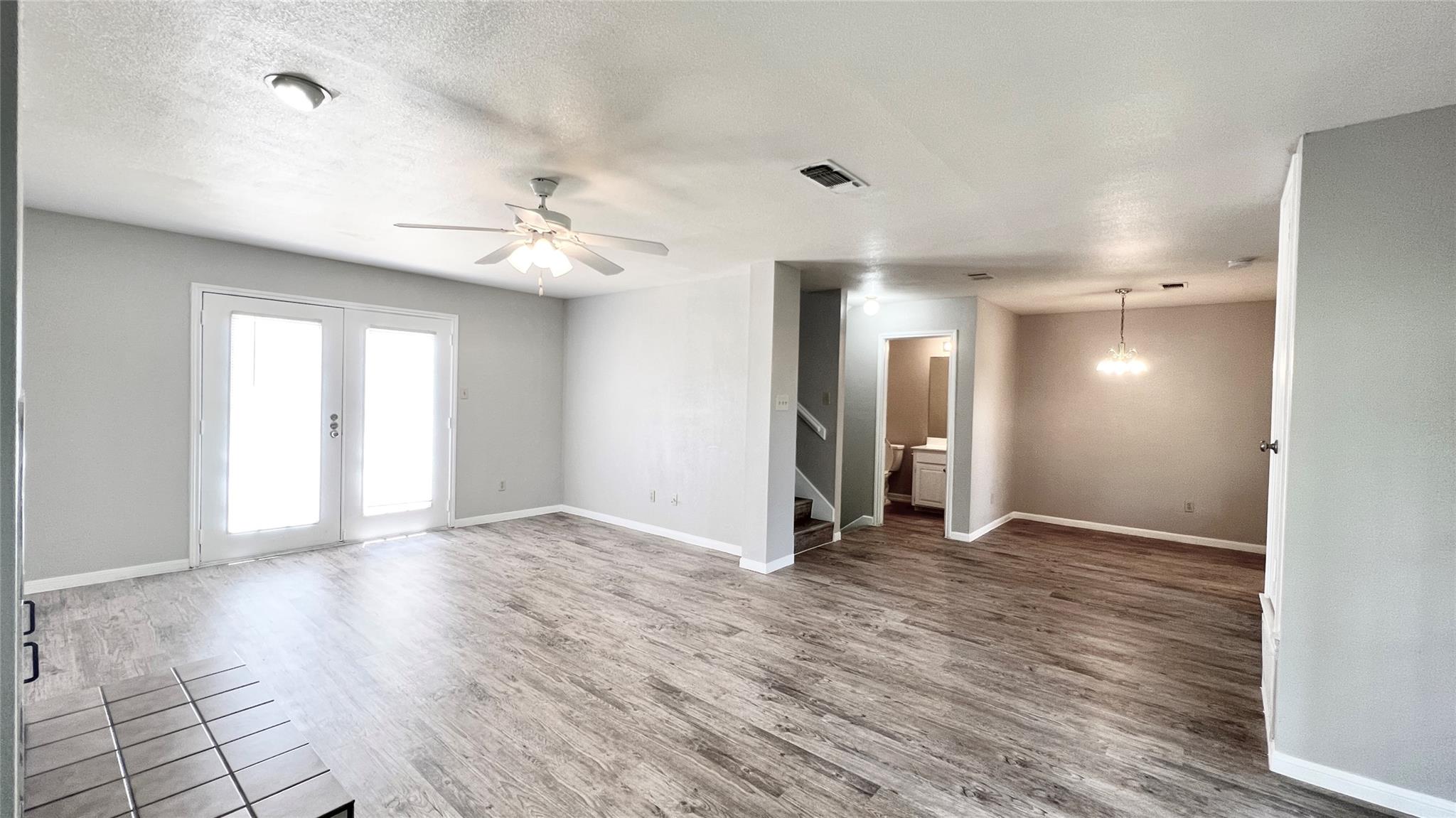 9201 Simmons Rd # 112, Austin, TX 78759