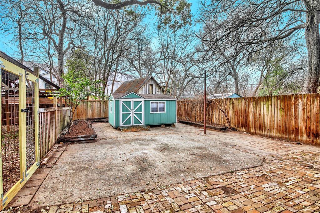 809 E Riverside Dr, Austin, TX 78704