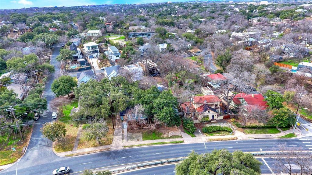 809 E Riverside Dr, Austin, TX 78704