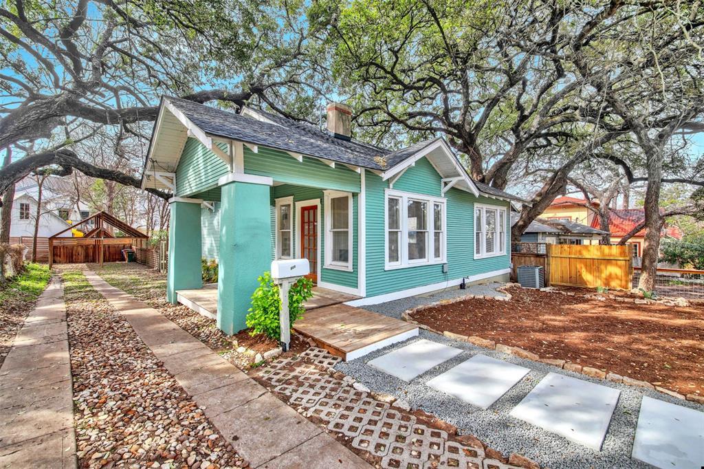 809 E Riverside Dr, Austin, TX 78704