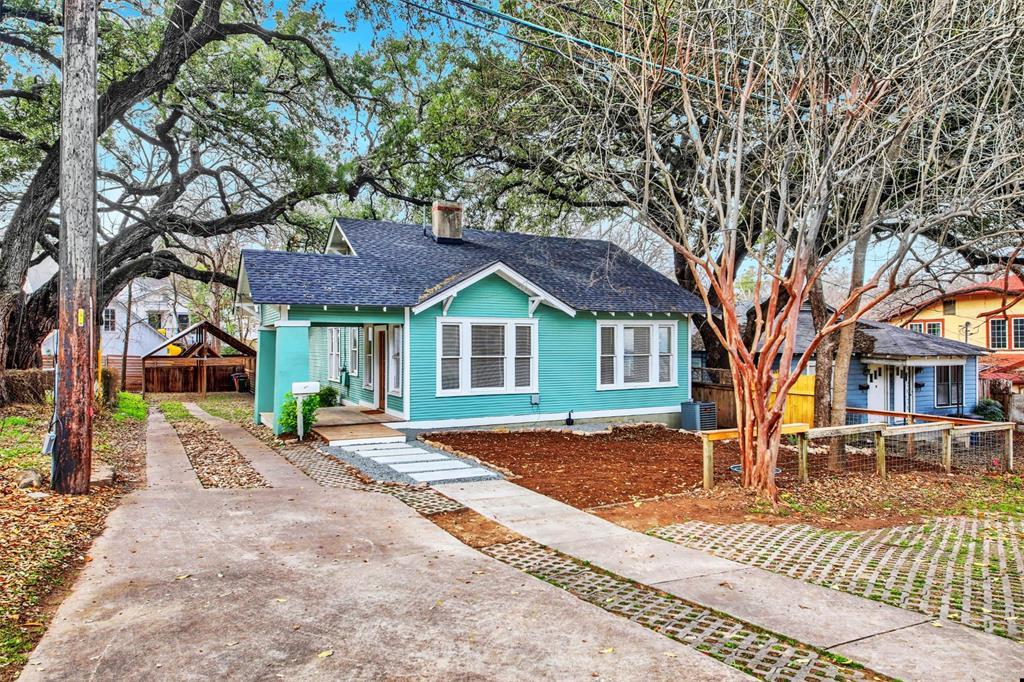 809 E Riverside Dr, Austin, TX 78704