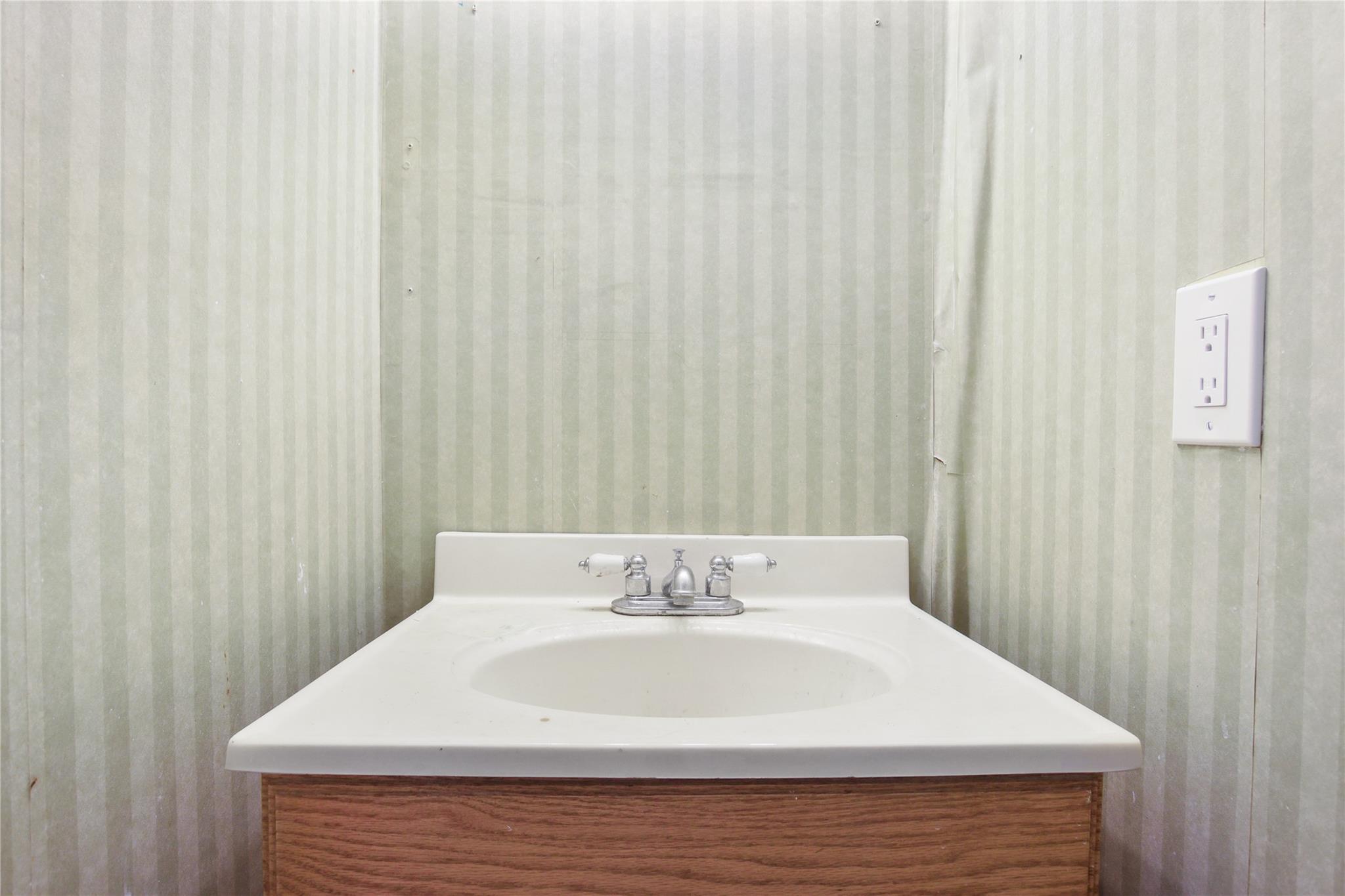 280 FM 3349, Taylor, TX 76574