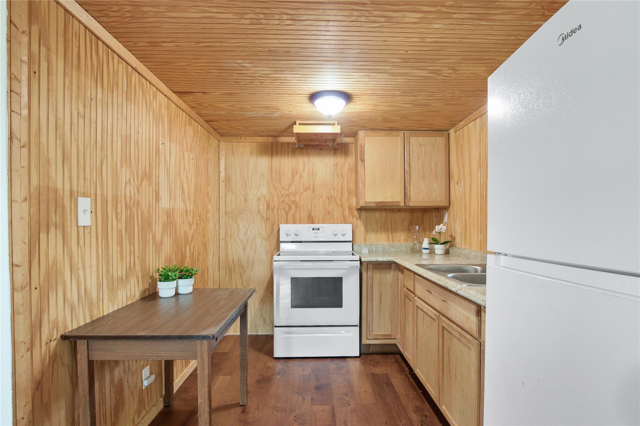 280 FM 3349, Taylor, TX 76574