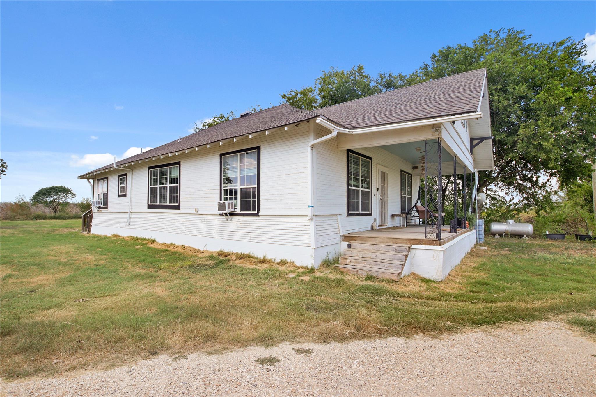 280 FM 3349, Taylor, TX 76574