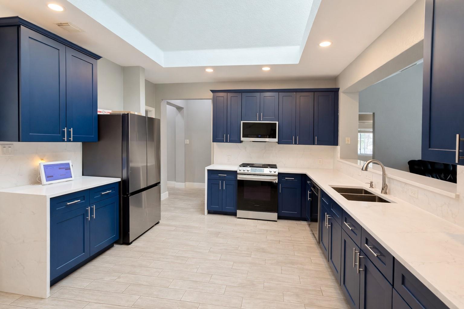 1902 Overland Dr, Leander, TX 78641