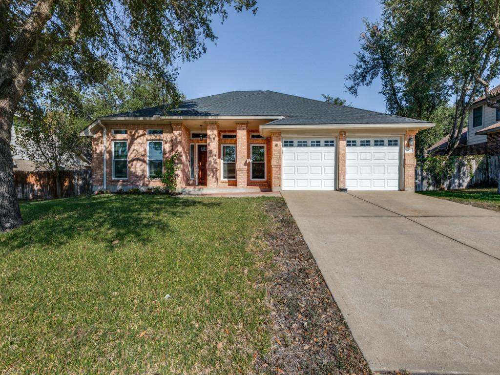 1902 Overland Dr, Leander, TX 78641