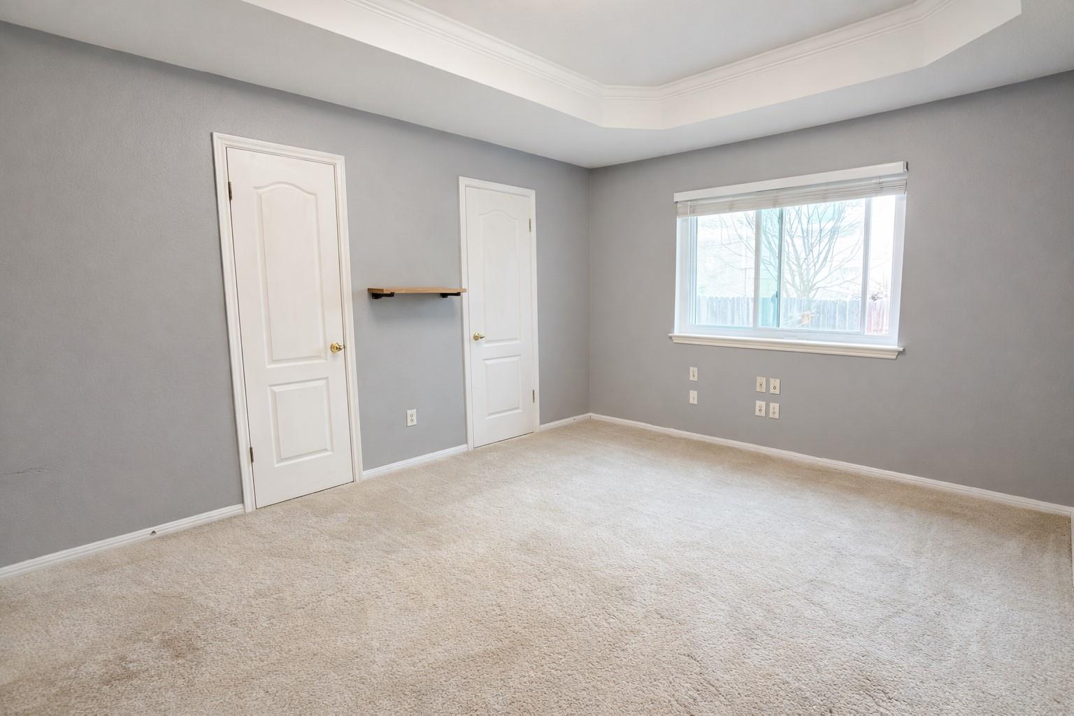 1902 Overland Dr, Leander, TX 78641