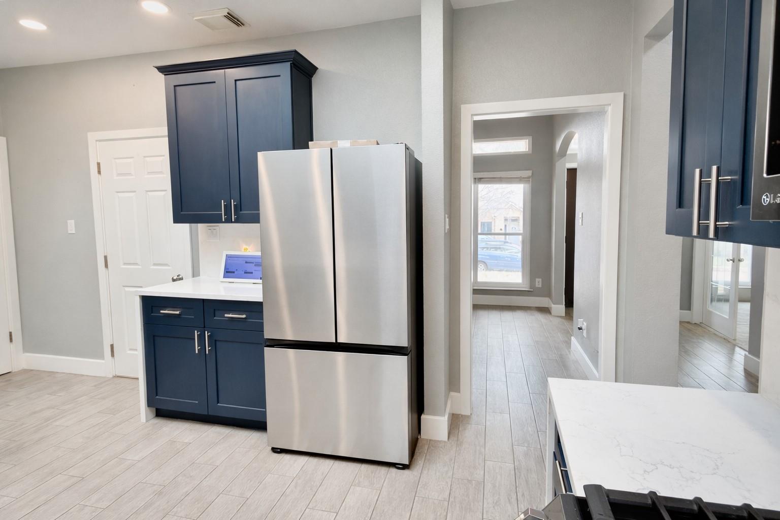 1902 Overland Dr, Leander, TX 78641