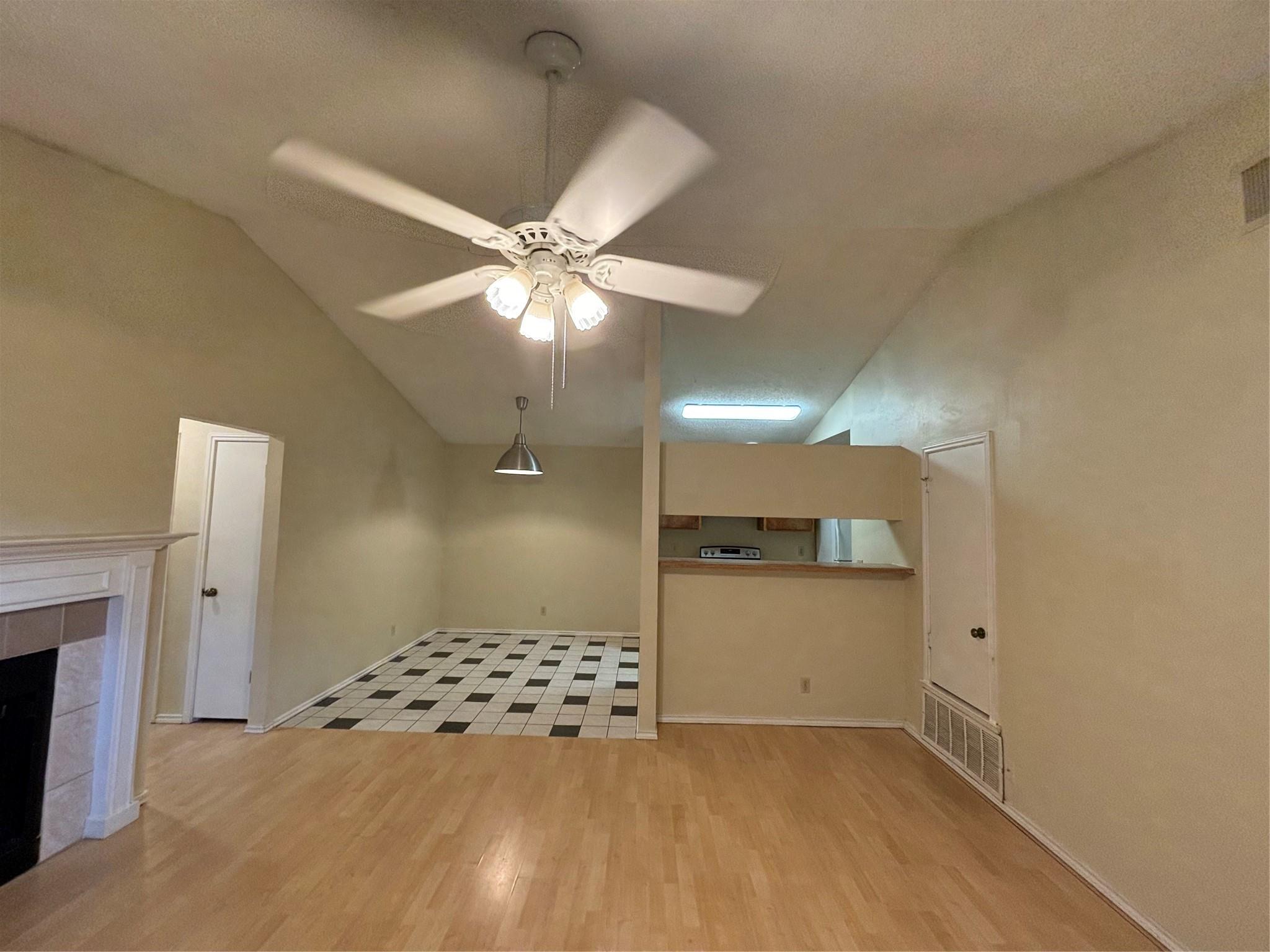 10005 Parliament House Rd # A, Austin, TX 78729