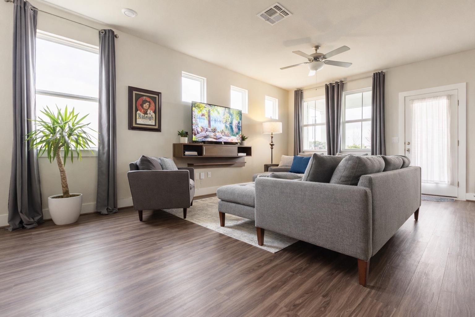 7401 Grand Linden Way # 78, Austin, TX 78744