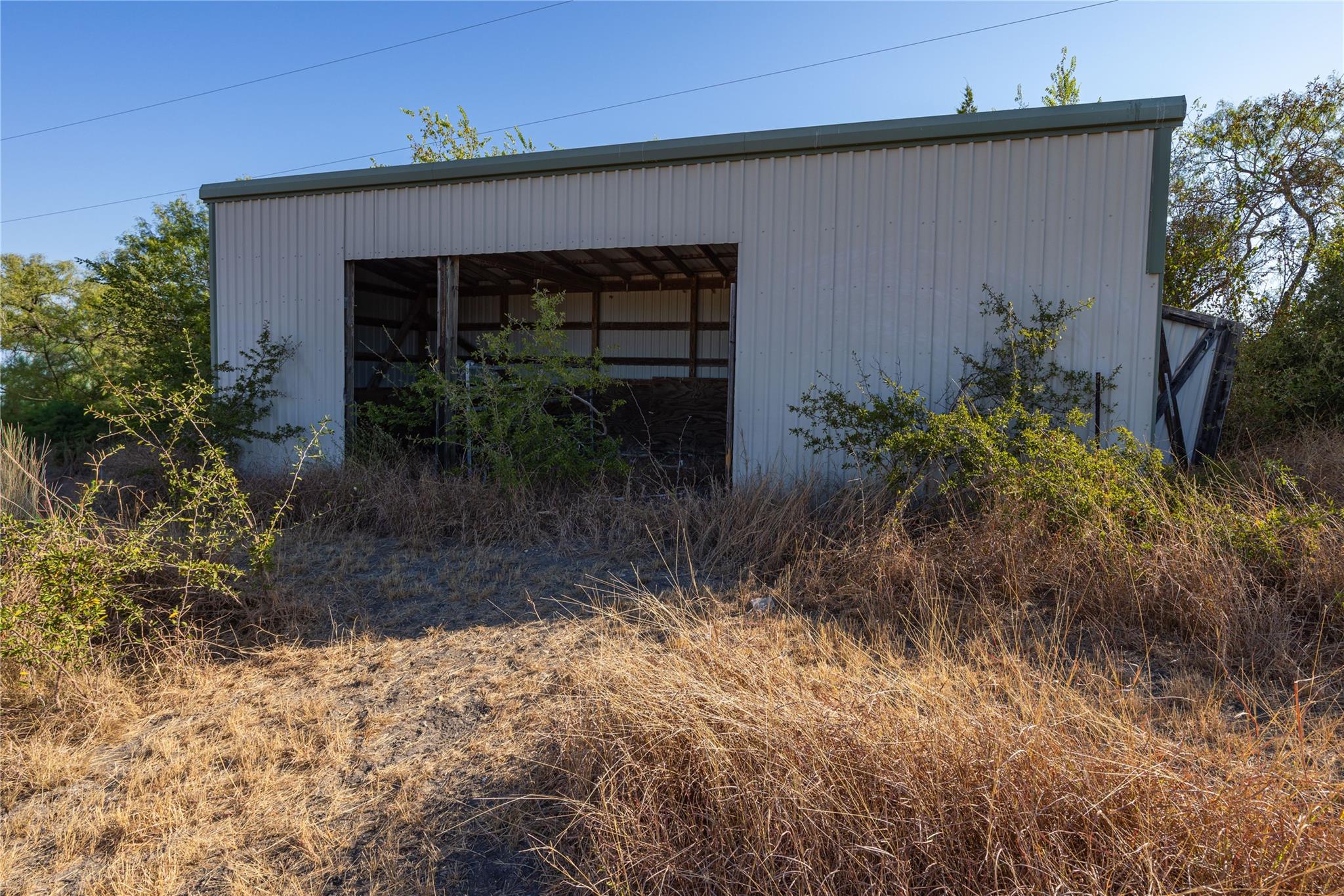 6868 Pfeil Rd, Schertz, TX 78154