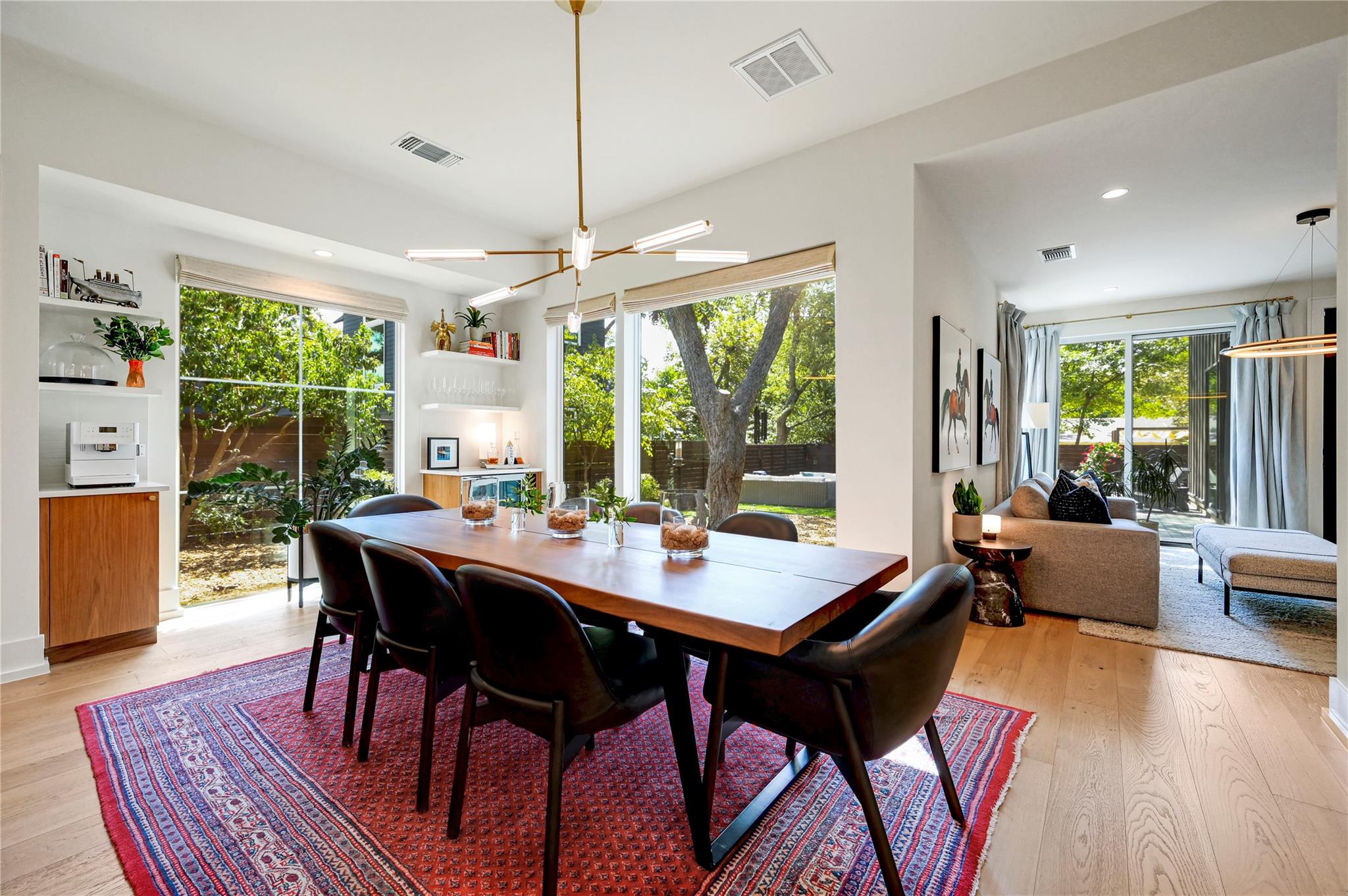 1211 Alegria Rd, Austin, TX 78757