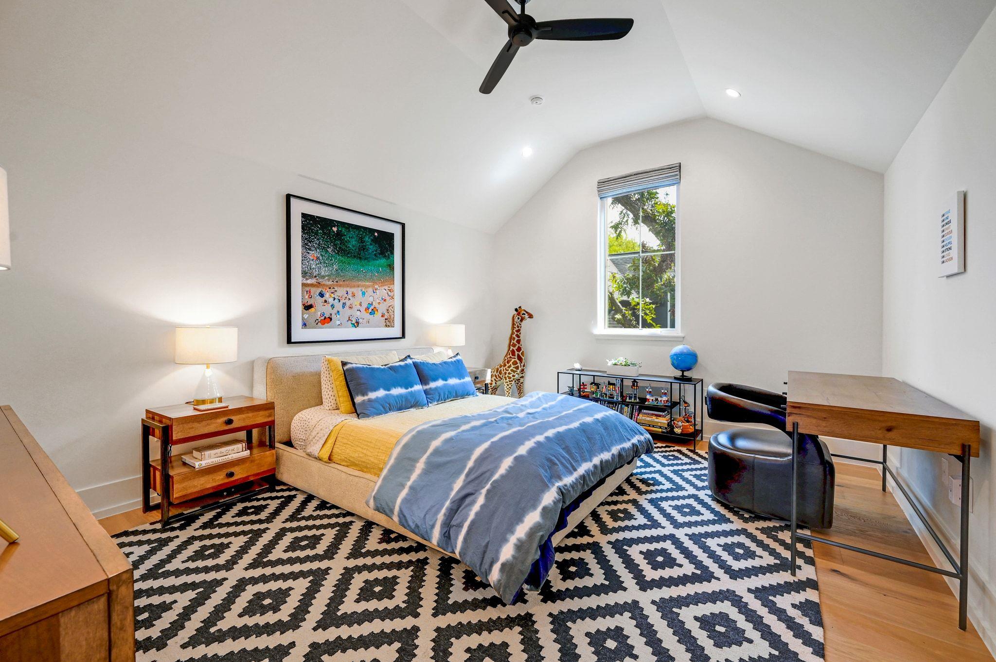 1211 Alegria Rd, Austin, TX 78757