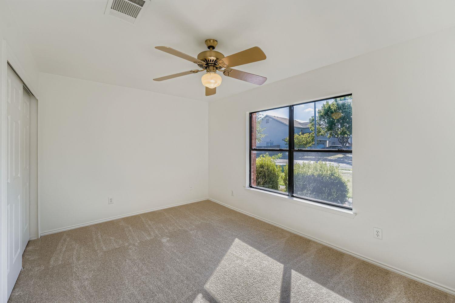 1334 Water Spaniel Way, Round Rock, TX 78664