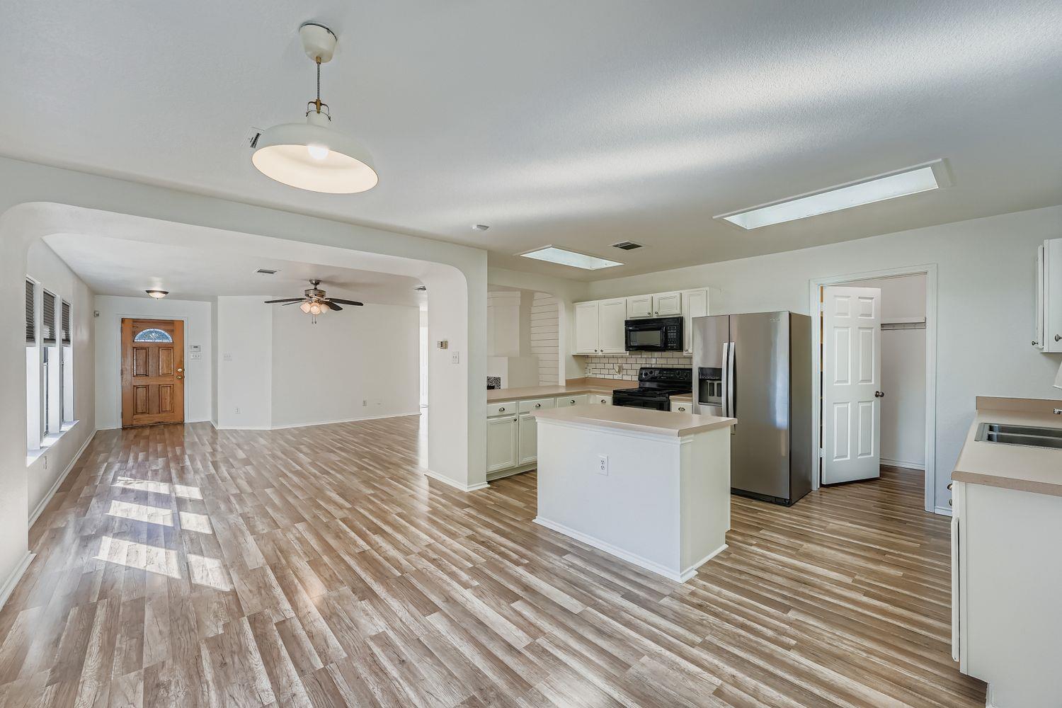 1334 Water Spaniel Way, Round Rock, TX 78664