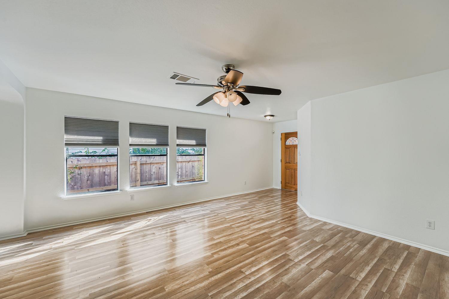 1334 Water Spaniel Way, Round Rock, TX 78664