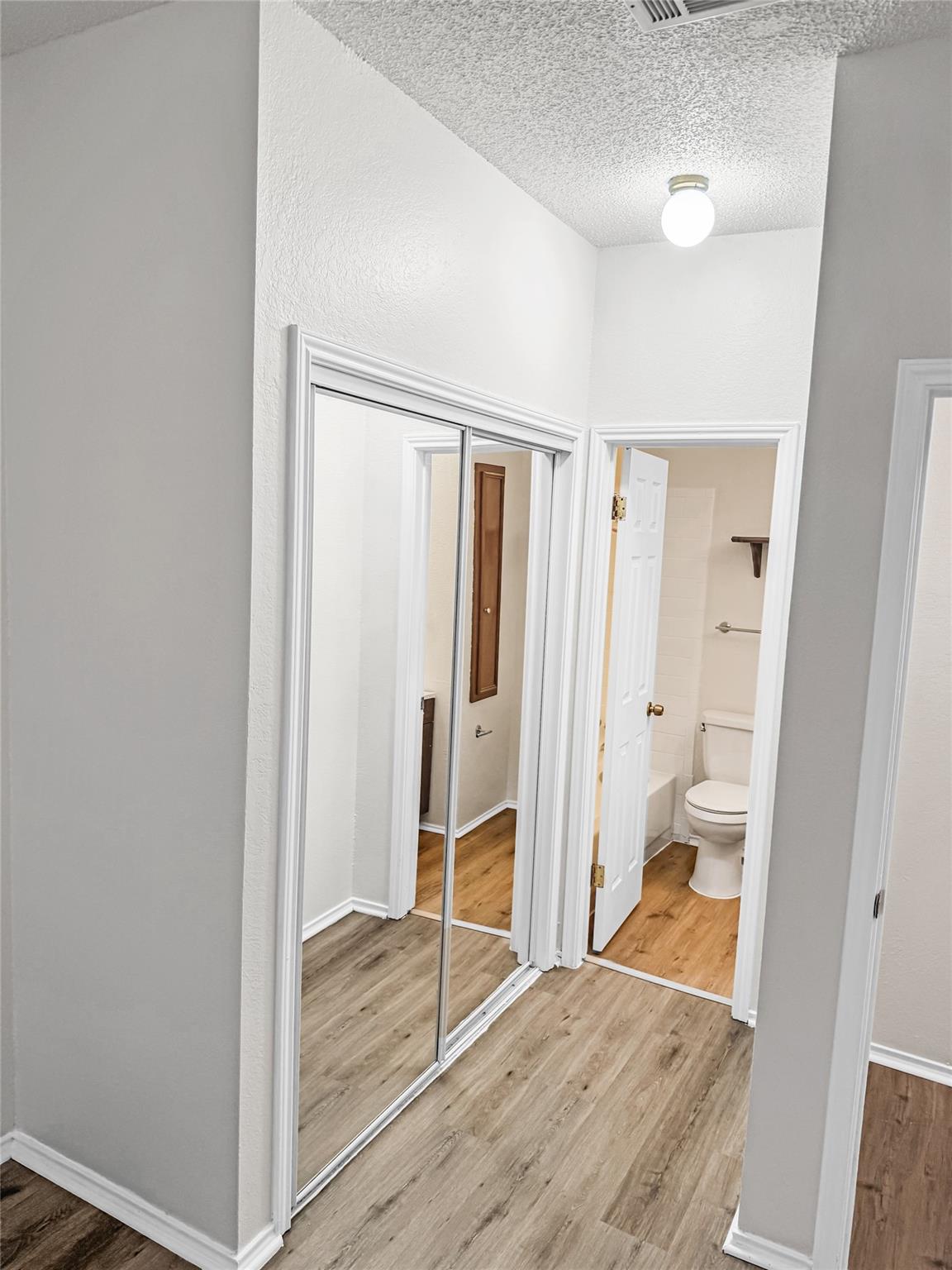 2706 Salado St # 205, Austin, TX 78705