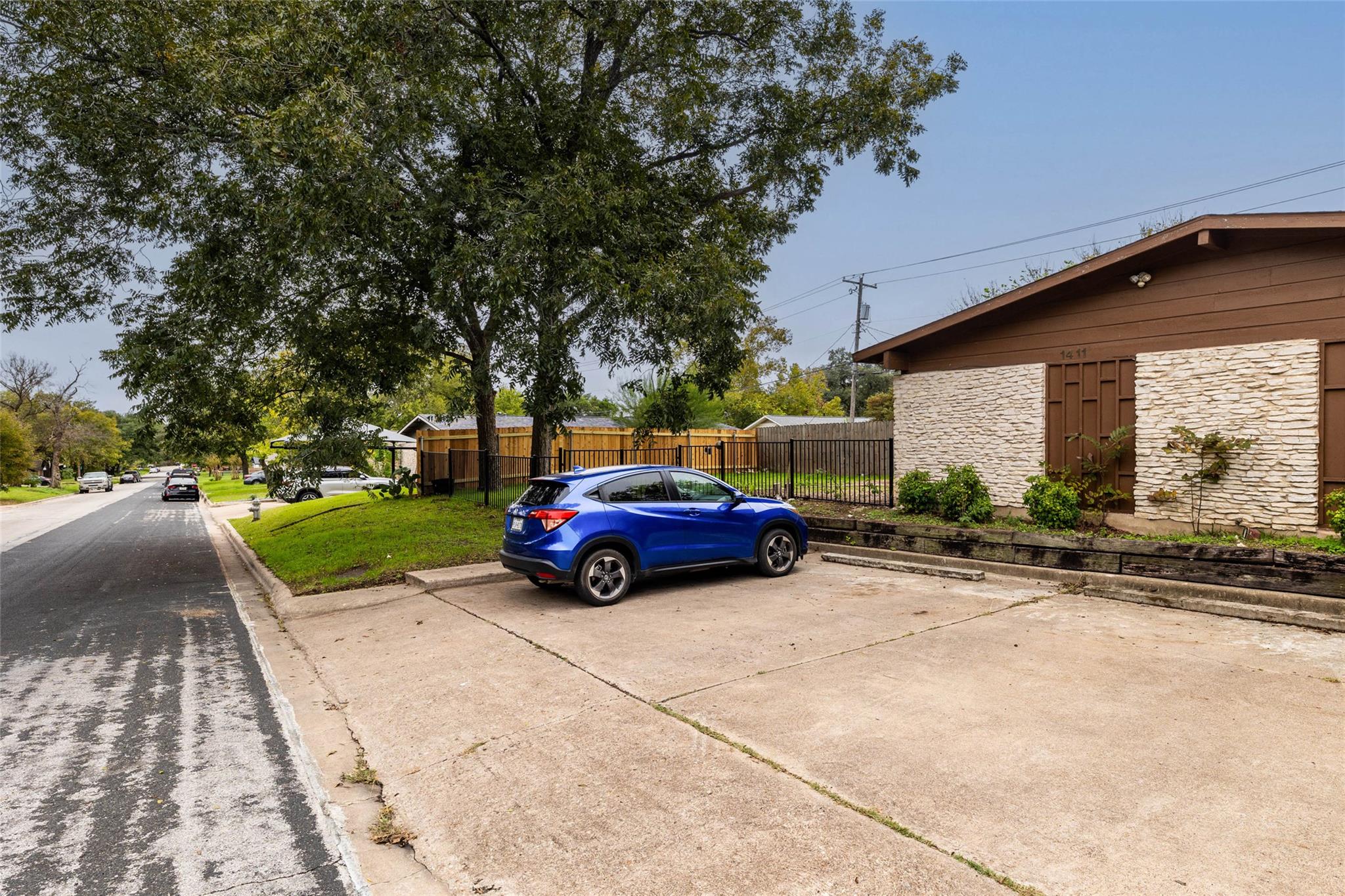 1411 Braes Ridge Dr # B, Austin, TX 78723